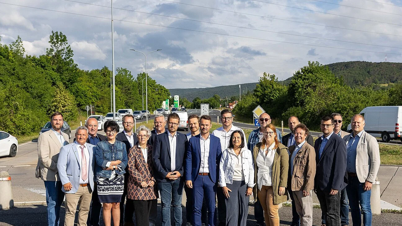 Danke an die Bevölkerung und den Gemeinden: Sicherheitsausbau bei der A2 Wöllersdorf kommt Danke an die Bevölkerung und den Gemeinden: Sicherheitsausbau bei der A2 Wöllersdorf kommt