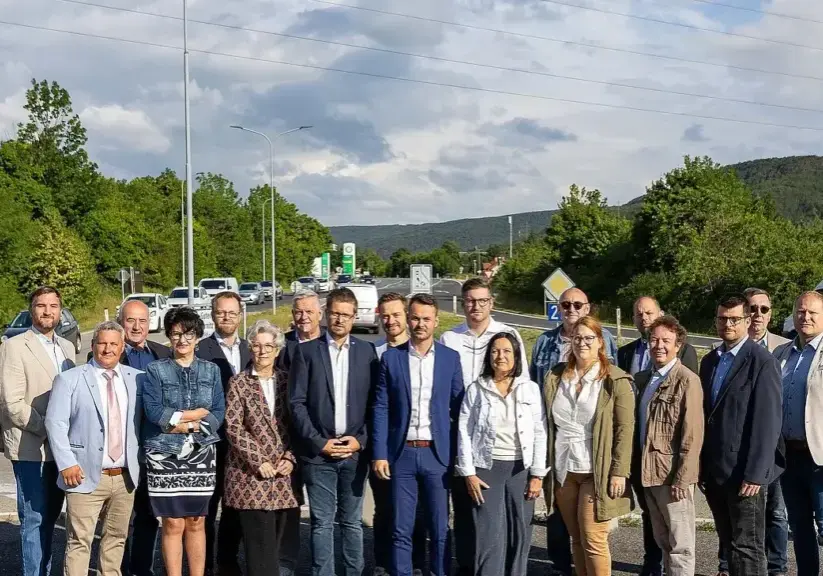 Danke an die Bevölkerung und den Gemeinden: Sicherheitsausbau bei der A2 Wöllersdorf kommt Danke an die Bevölkerung und den Gemeinden: Sicherheitsausbau bei der A2 Wöllersdorf kommt